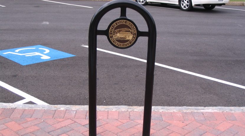 DuMor Bike Rack with Customized Plaque