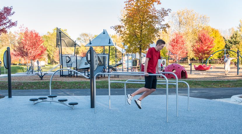 HealthBeat Parallel Bars and Balance Steps