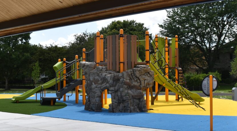 Leslie Park in Bloomingdale, IL
