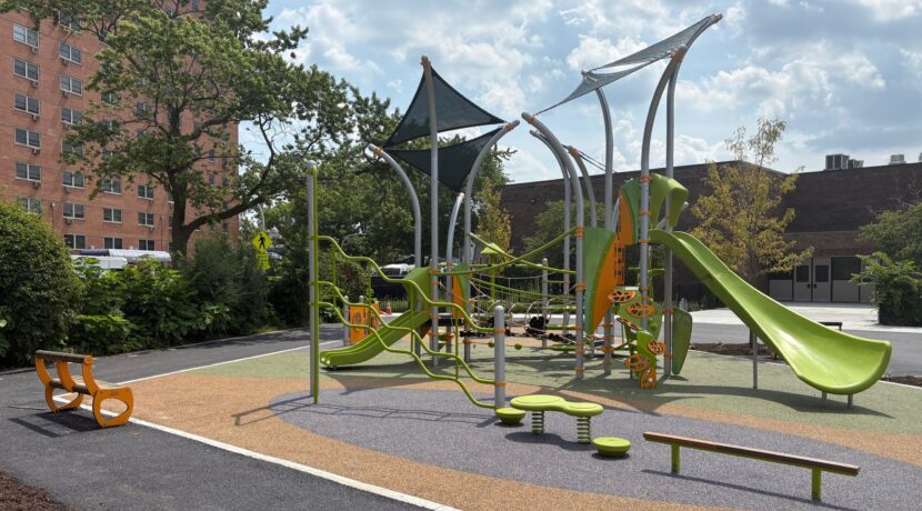 Jackie Robinson Elementary in Chicago